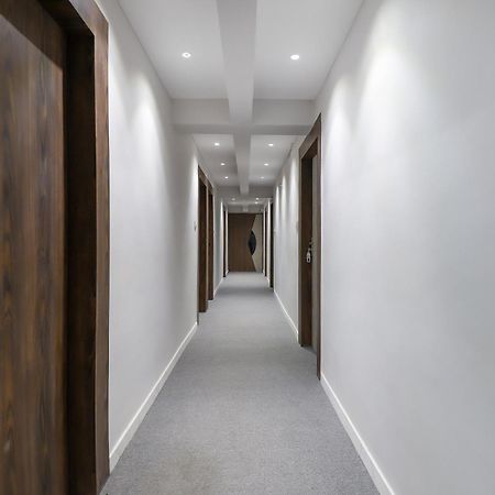 Oyo Hotel Shree Niwas Ahmadábád Kültér fotó